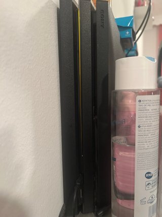 Sony PS4 Pro Negra/Dorada