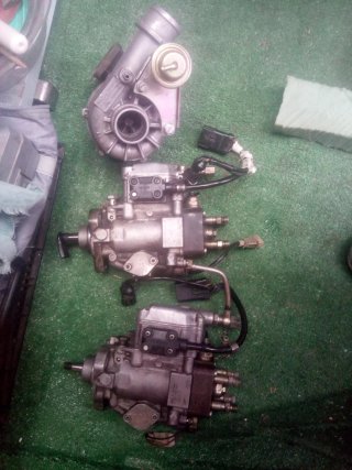 Dos bombas inlletoras y un turbo más dos gatos