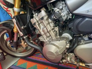 Honda CB600F Negra y Plateada