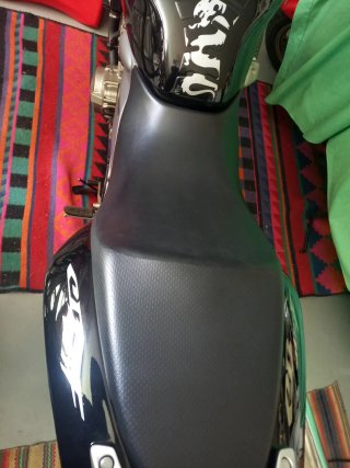 Honda CB600F Negra y Plateada