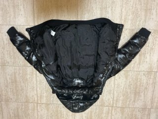 Giubbotto Moncler Nero Lucido