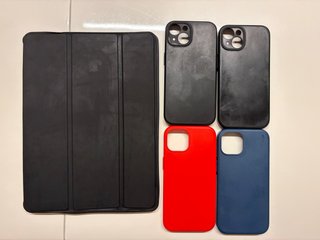 4 Fundas iPhone 14 y 1 iPad 9