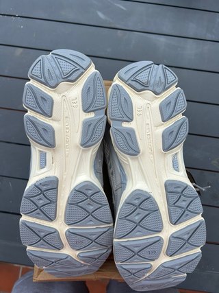 Asics Gel NYC grises y azules