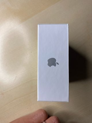 Apple AirPods 4