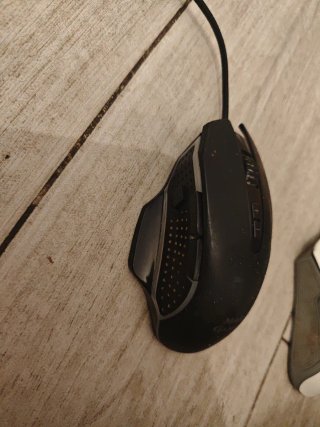 Ratón Gaming Blanco havic y negro mars gaming