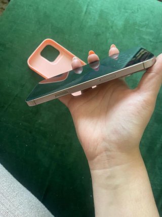 iPhone 16 Pro Max Dorado/Rosa
