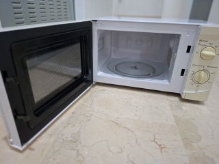 Microondas Corberó CMIC200W