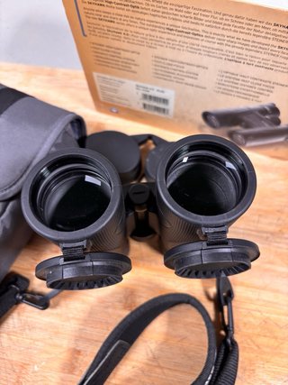 Prismáticos Steiner Skyhawk 4.0 8x42