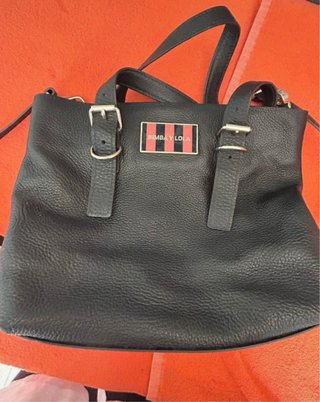Bolso Bimba y Lola Piel Negro Asa Corta y Hombro