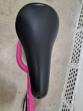 Bicicleta de equilibrio rosa Chicco