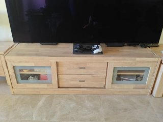 Mueble TV madera maciza con cristal