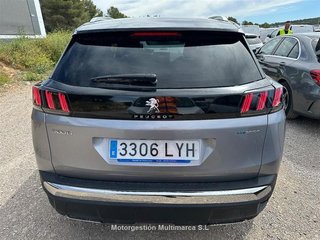 PEUGEOT 3008 300 e-EAT8 GT