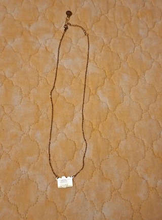 Gargantillas y Cadenas NUEVAS de bisutería.