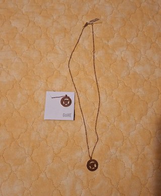 Gargantillas y Cadenas NUEVAS de bisutería.