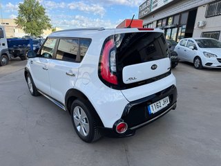 KIA Soul 2015 1.6 CRDi 128cv Perfecto Estado.!