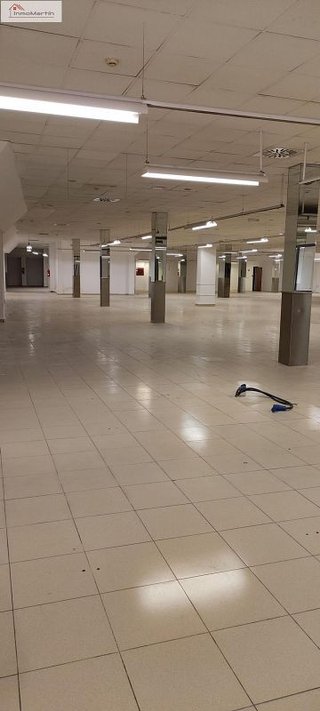 Local comercial en alquiler en Alcalá del Río