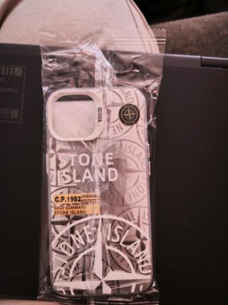 Funda iPhone 15 Stone Island