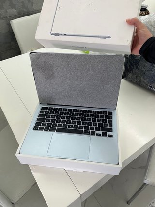 MacBook Air Apple Plata
