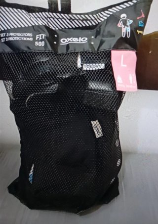 Casco y protecciones patinaje/ciclismo