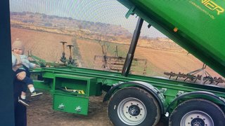Remolque Fornier 15m3 con sinfín y lona