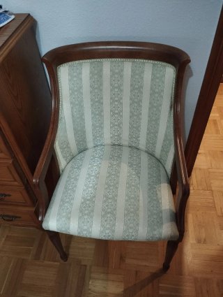 Descalzadora de madera y tela