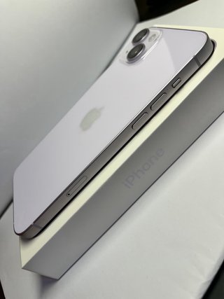 iPhone 14 Plus Morado