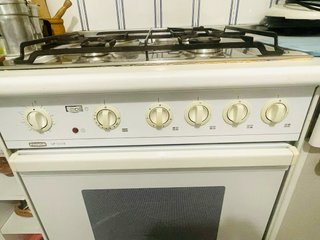 Horno Fagor con placa de fuegos