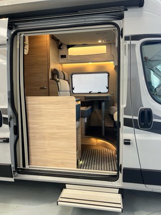 CAMPER L3H3 knaus