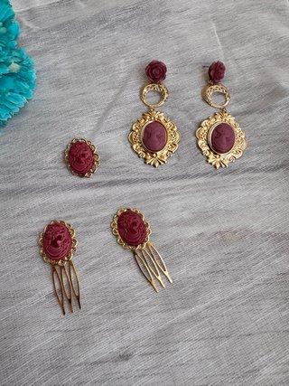 Broche Flamenca Dorado
