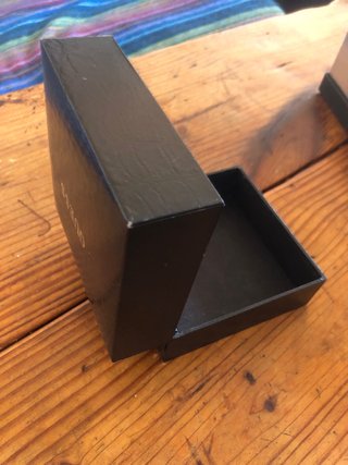 Caja Guess Negra Vacía para Joya
