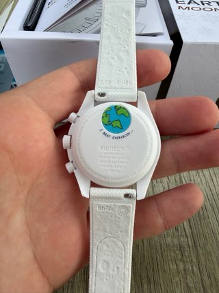 Omega x Swatch Moonshine Gold Bianco
