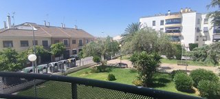 Piso en venta en Poniente-Norte - Miralbaida - Parque Azahara en Córdoba