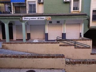 Local comercial en venta en Polígono Cartuja – La Paz en Granada