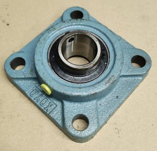 Supporto cuscinetto KOYO UC205