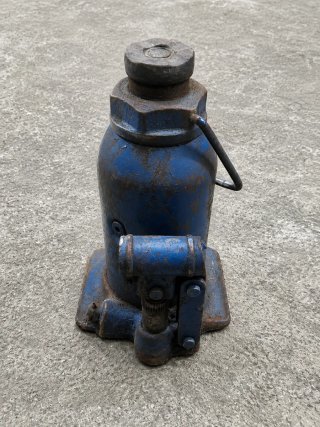 Gato hidráulico azul