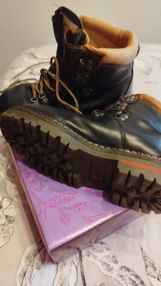 Botas de monte Ronald mujer