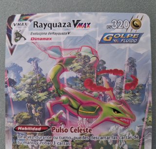 Carta Pokémon Rayquaza VMAX 218/203