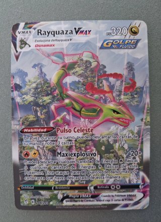 Carta Pokémon Rayquaza VMAX 218/203