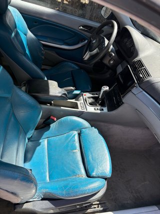 BMW 320i