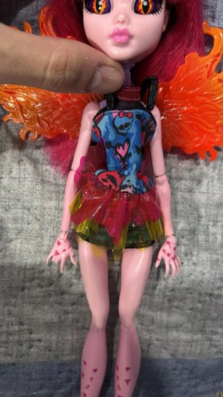Muñeca Monster High Inner Monster Fangtastic Love