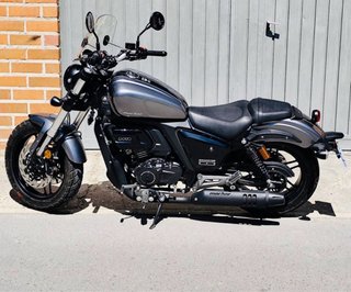 Moto Macbor Rockster 410