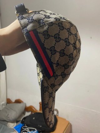 Gorra Gucci Beige GG