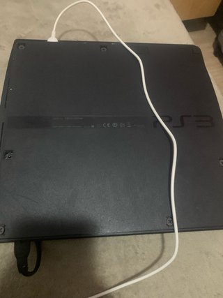 Consola PlayStation 3 con 2 mandos