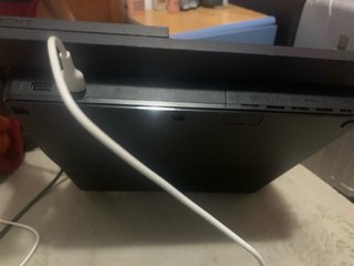 Consola PlayStation 3 con 2 mandos