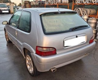 119807 puerta delantera derecha citroen saxo 1.6