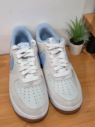 Nike Air Force 1 edición especial 07' LV8 Talla 42