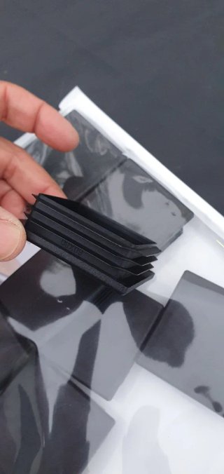 10 Tapones de plástico negros