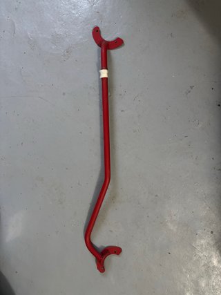 Barra estabilizadora delantera