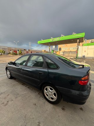 Renault Laguna 1999