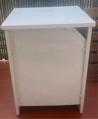 2 Mesitas de Noche Ikea Blancas